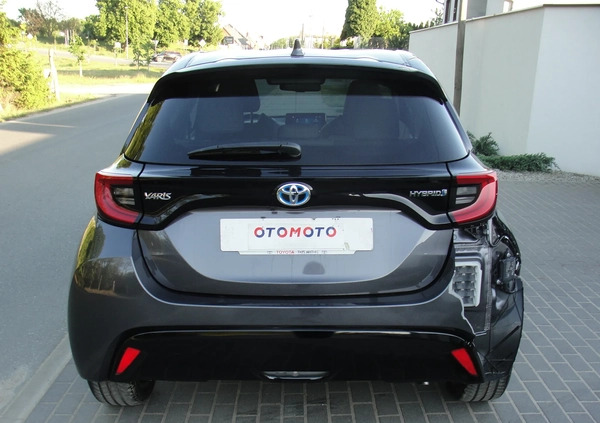 Toyota Yaris cena 54800 przebieg: 8000, rok produkcji 2023 z Bierutów małe 277